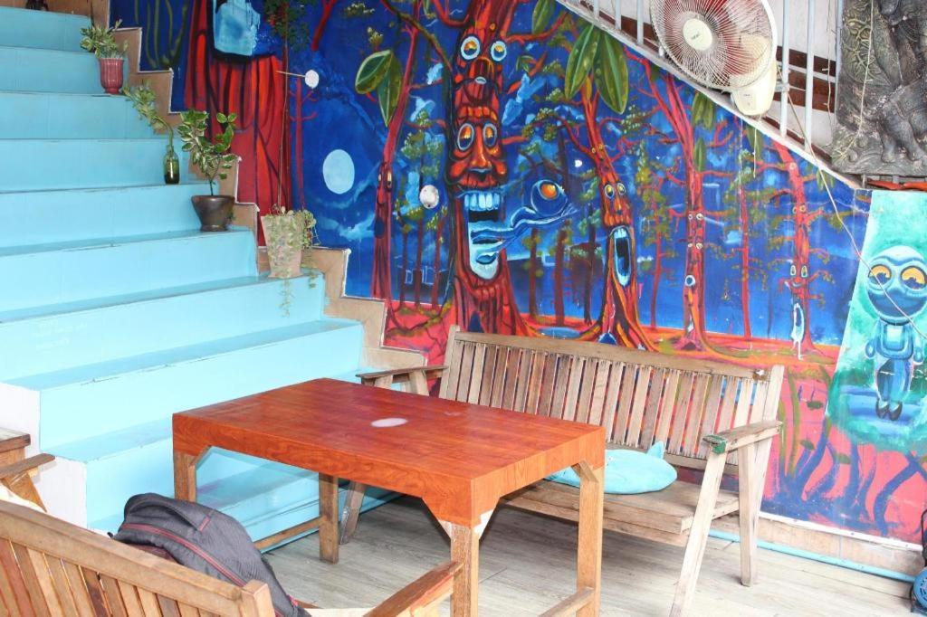 The Twins Hostel Bangkok Buitenkant foto