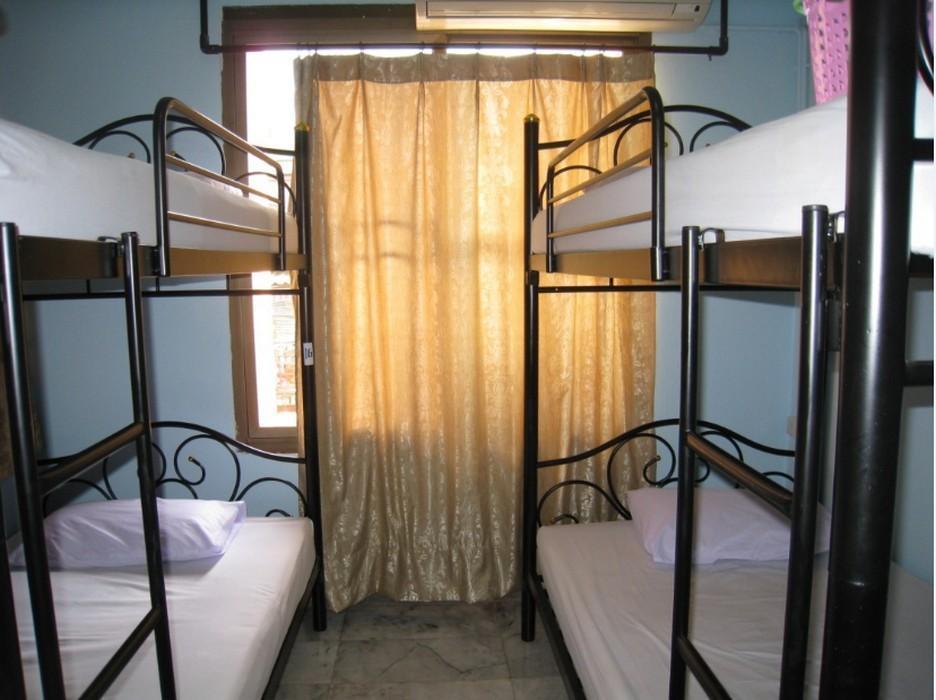 The Twins Hostel Bangkok Buitenkant foto