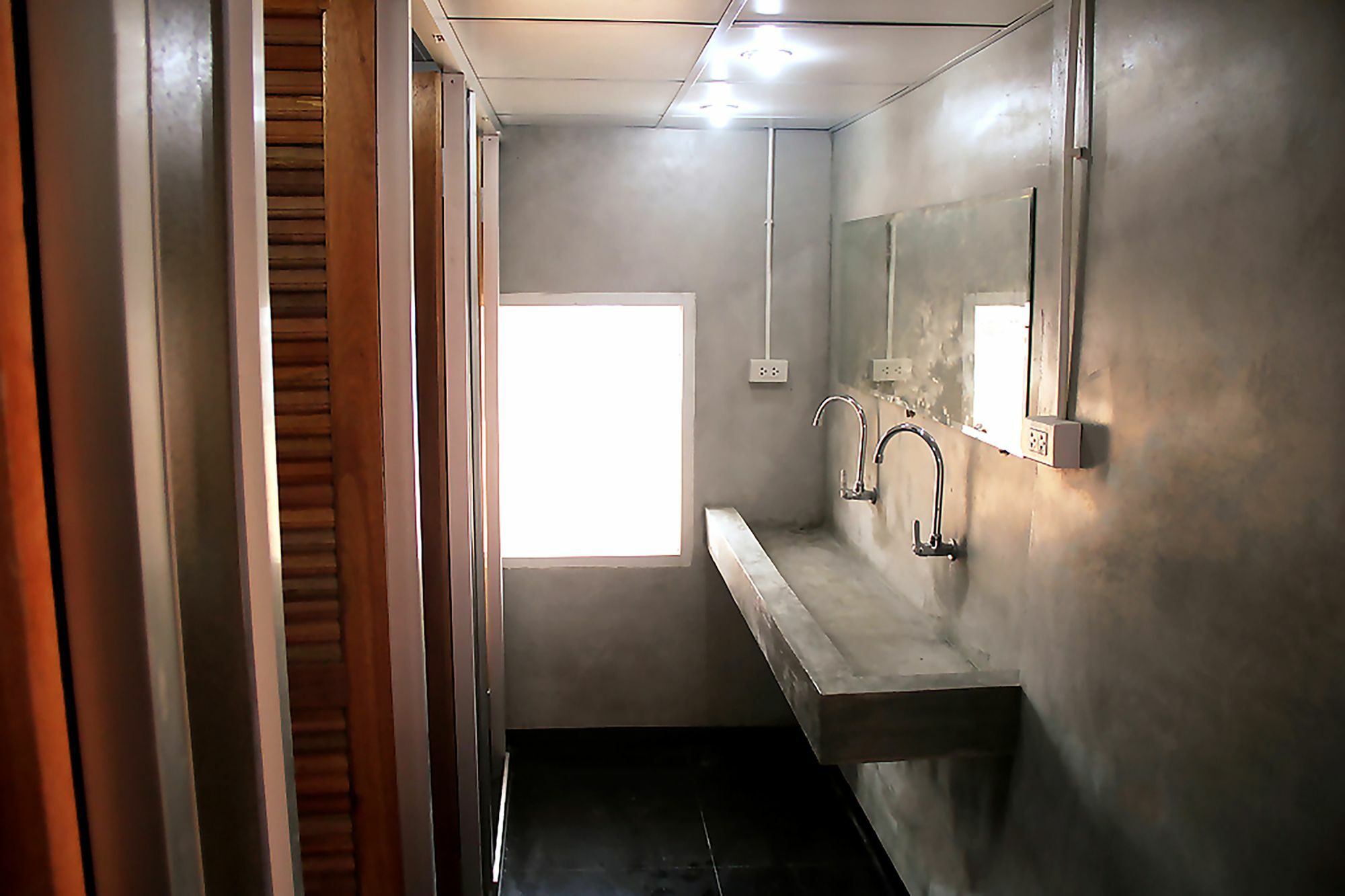 The Twins Hostel Bangkok Buitenkant foto